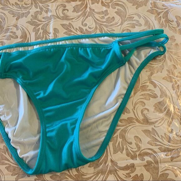 Victorias Secret Swimsuit Knock Out Bikini Bottoms Size Small - Picture 3 of 5